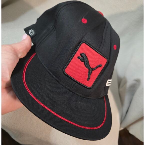 NEW Puma COBRA GOLF Snapback Hat Black Bio Cell Red 110 Flex Fit - Picture 2 of 10